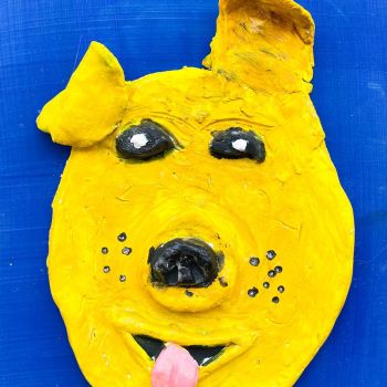 Ava Chambeyron St Joseph's Beechworth Year 2      Clay Dog - Bitsa     Clay, Paint